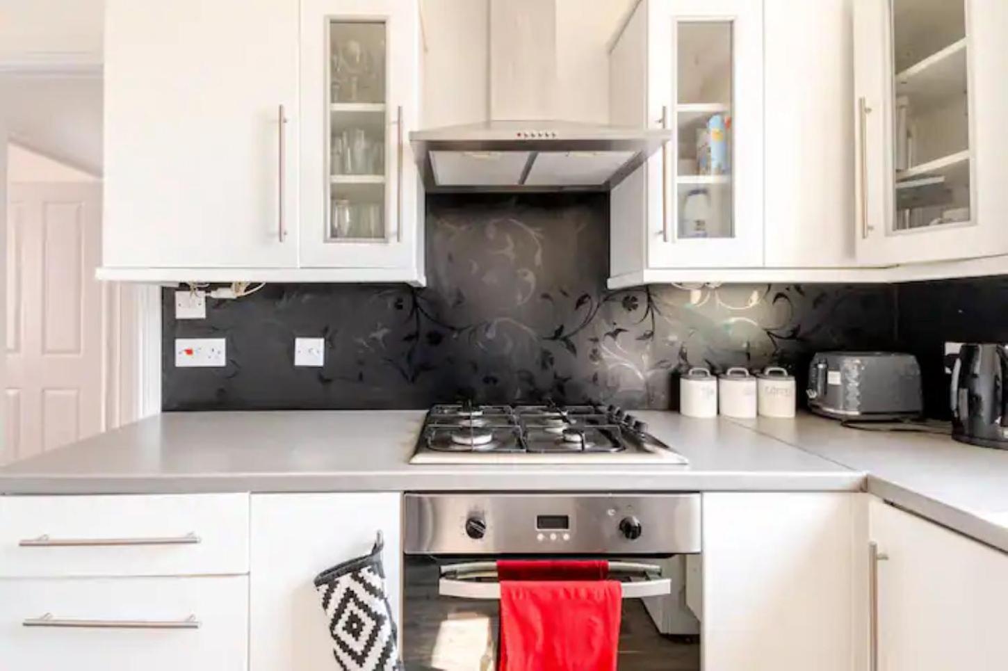 Castle View 2 Bedroom Apartment In Town Centre Hastings Exterior foto