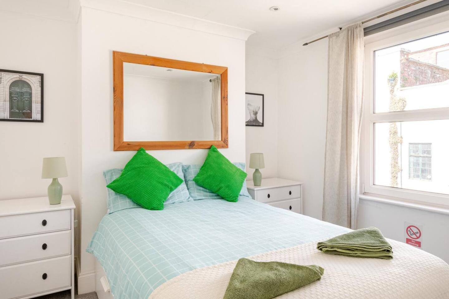Castle View 2 Bedroom Apartment In Town Centre Hastings Exterior foto